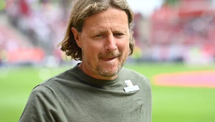 Unbeaten Leverkusen Eyes Mainz Win to Fuel Maiden Bundesliga Title Push